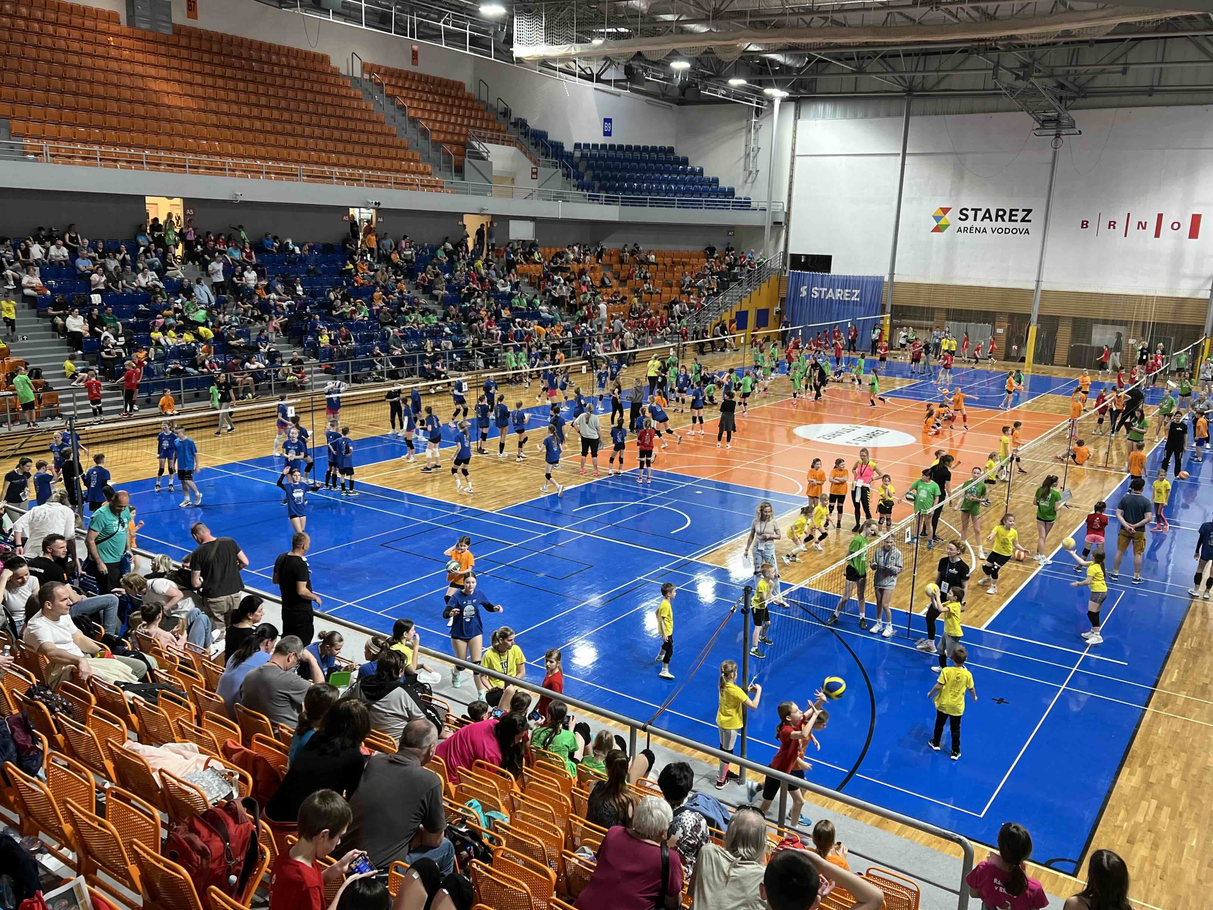 Ve Starez Aréně Vodova vyvrcholil letošní ročník Jihomoravského minivolejbalu