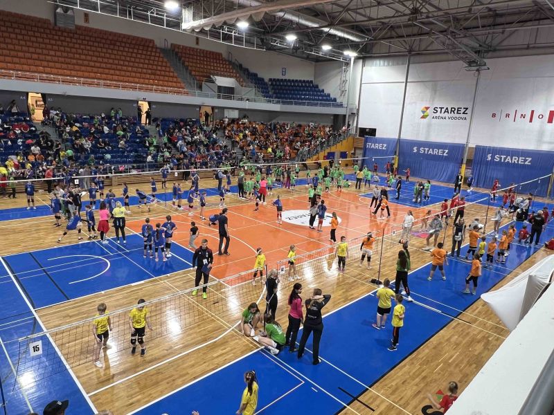 Rekordně odstartoval nový ročník Jihomoravského minivolejbalu