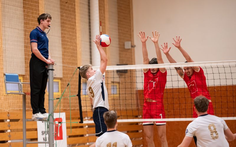 Martin Vacek: Rozhodčí první třídy s mezinárodní zkušeností