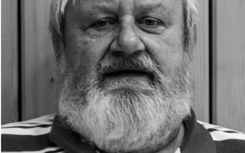 Opustil nás Miroslav Řezník